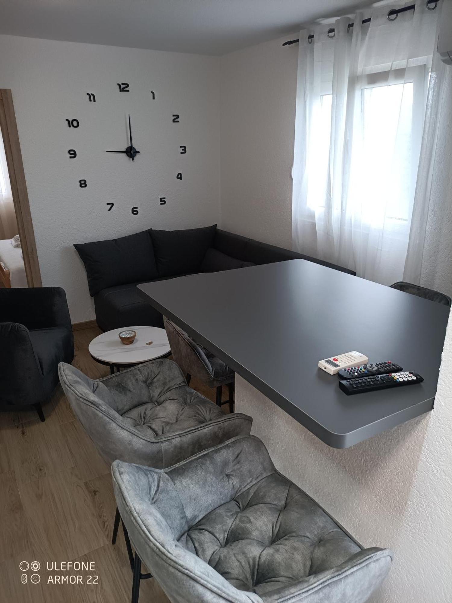 Apartmani Gaga Тиват Екстер'єр фото